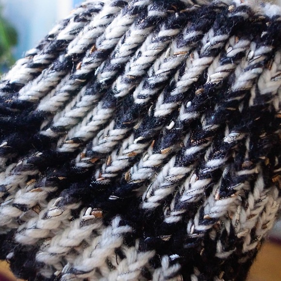 Black and White Hand Knit Beanie - PLEASE COMMENT BEFORE BUYING - Picture 2 of 3